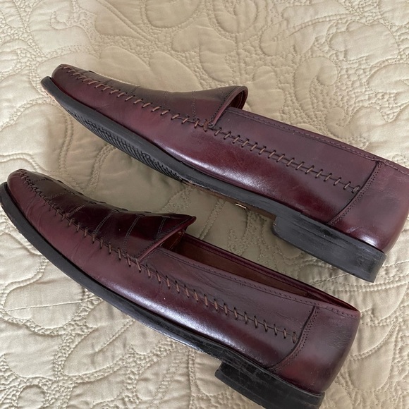 Men’s Tommy Bahama loafers main image 5